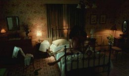 人间中毒 手机在线观看,揭秘校园悲剧，在线观看引发社会深思