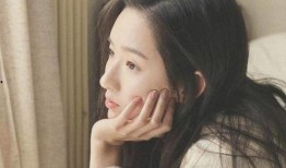 娱乐圈博主爆料是谁,揭秘神秘明星恋情曝光！