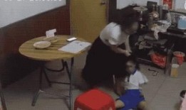 母亲爆料女孩视频,女孩视频背后的惊人真相