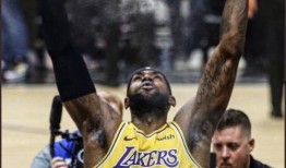 詹姆斯爆料自己饮食视频,健身达人背后的饮食秘密